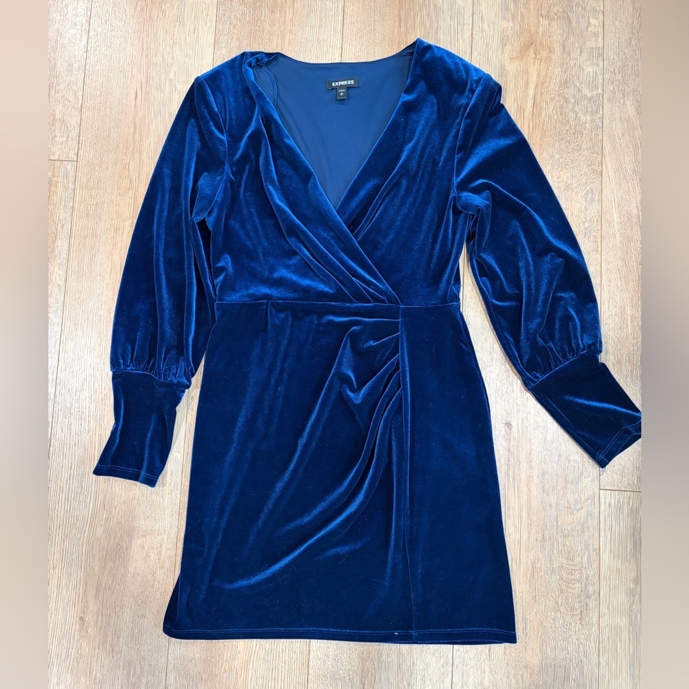 Express Blue Velvet Wrap Dress Size M Long Sleeve Cocktail Mini